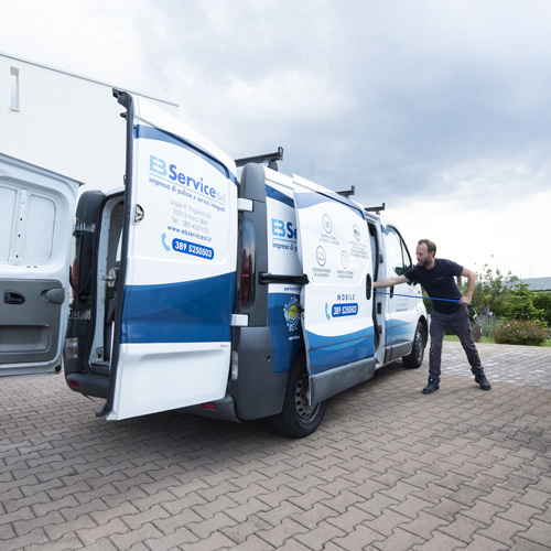 attrezzature-stazione-mobile